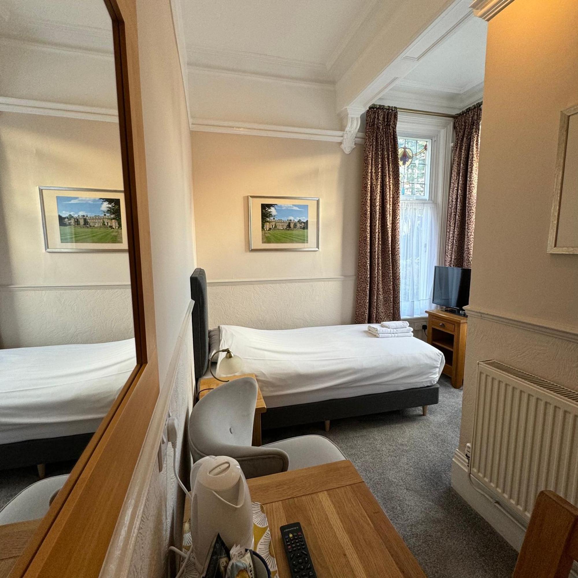 Fairlawns Guest House Banbury Extérieur photo